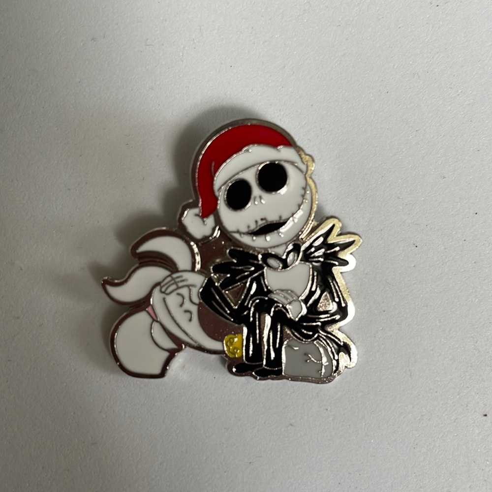 Nightmare before Christmas jack skellington and zero pin